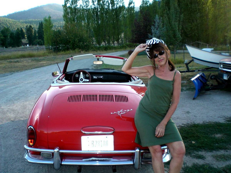 Illustration for article titled How About This Restored 1969 VW Karmann Ghia For $14,000?